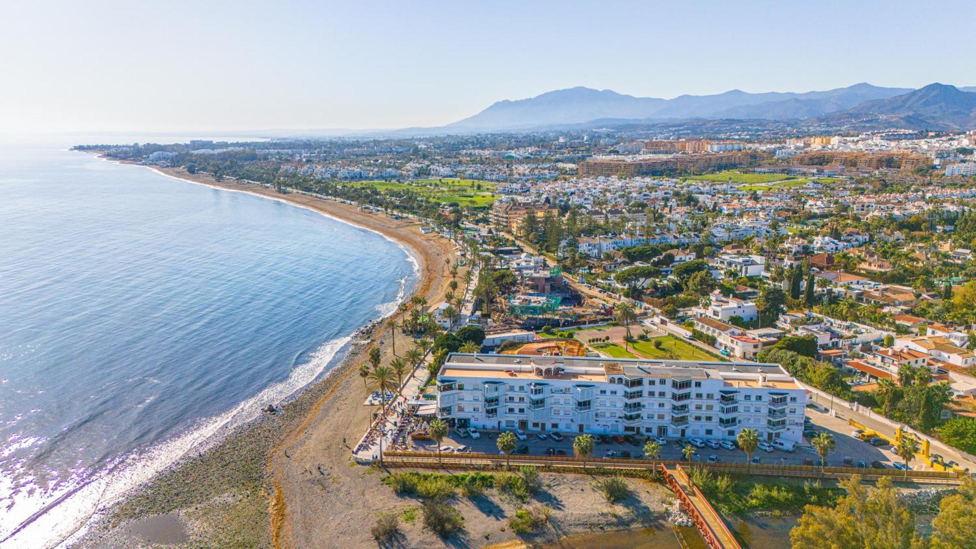 Buenti Apartments Beach Beautiful View Marbella Luaran gambar