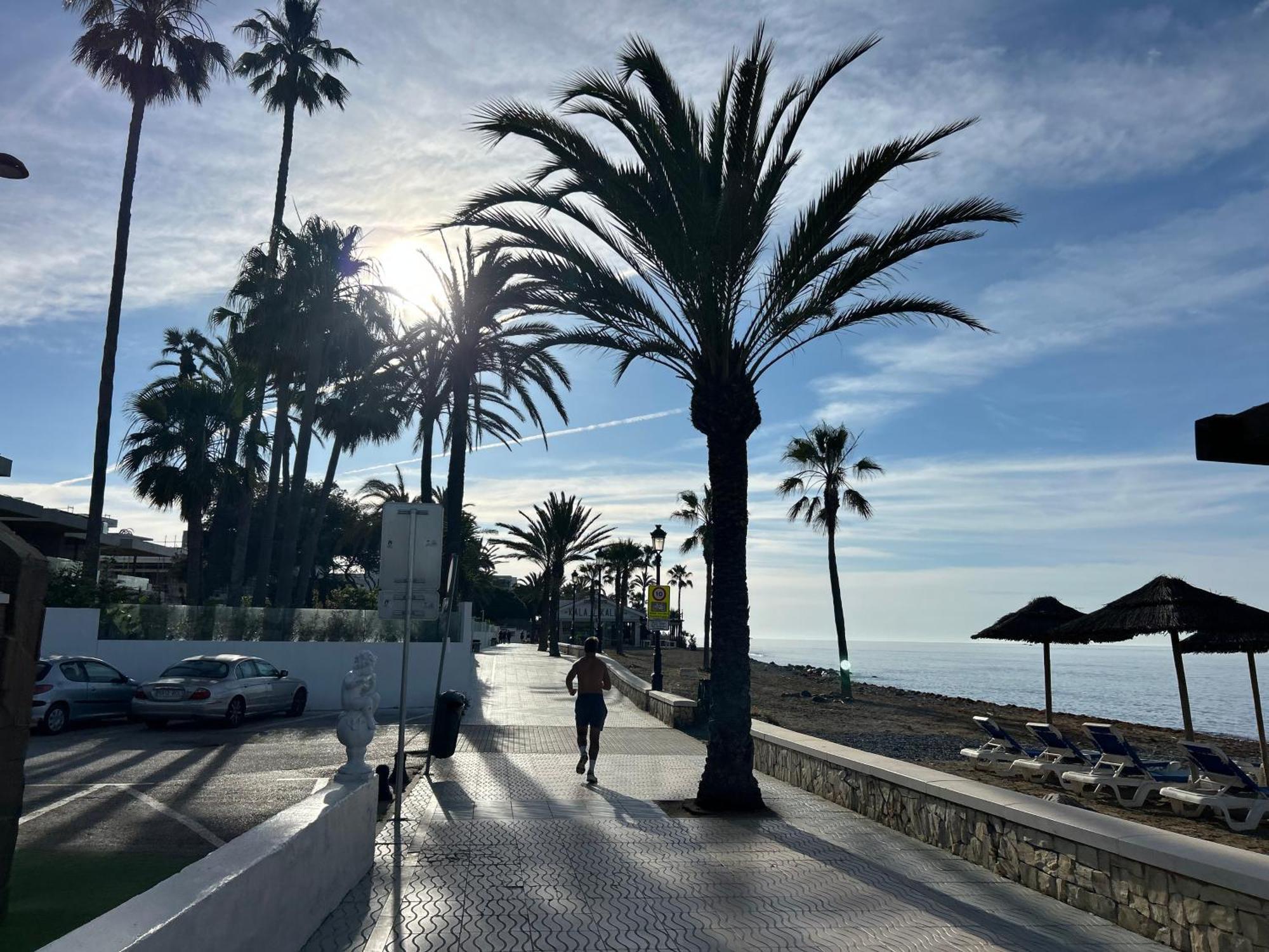Buenti Apartments Beach Beautiful View Marbella Luaran gambar