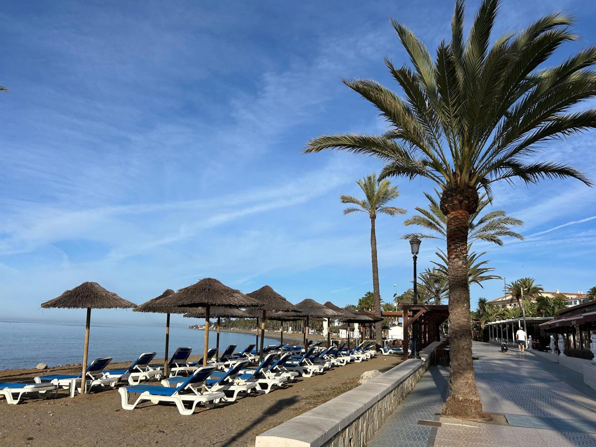 Buenti Apartments Beach Beautiful View Marbella Luaran gambar